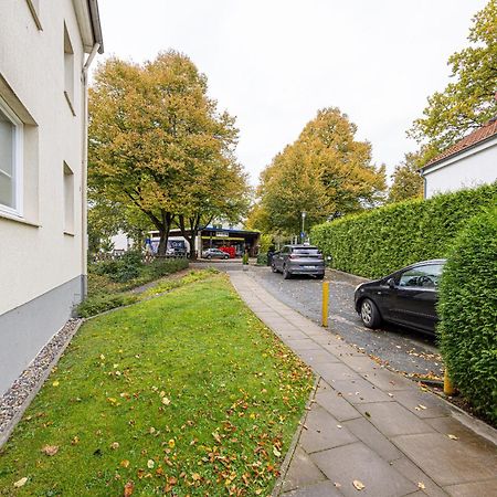 Have-A-Nice-Stay - U-Bahn Nach Hamburg 150M- Baecker & Restaurants 200M - Lidl 800M - Zentrum 1,5Km Ahrensburg Exterior photo